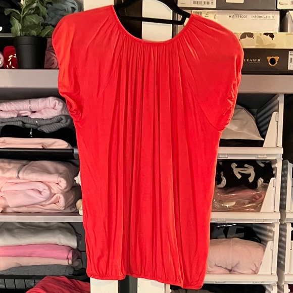 Bluecrush Red Top With Indigenous Type Print - Picture 2 of 5